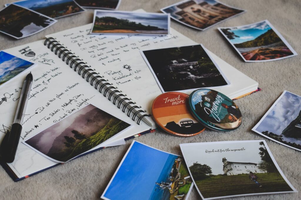 Tenir un journal créatif avec ses photos de voyages et souvenirs